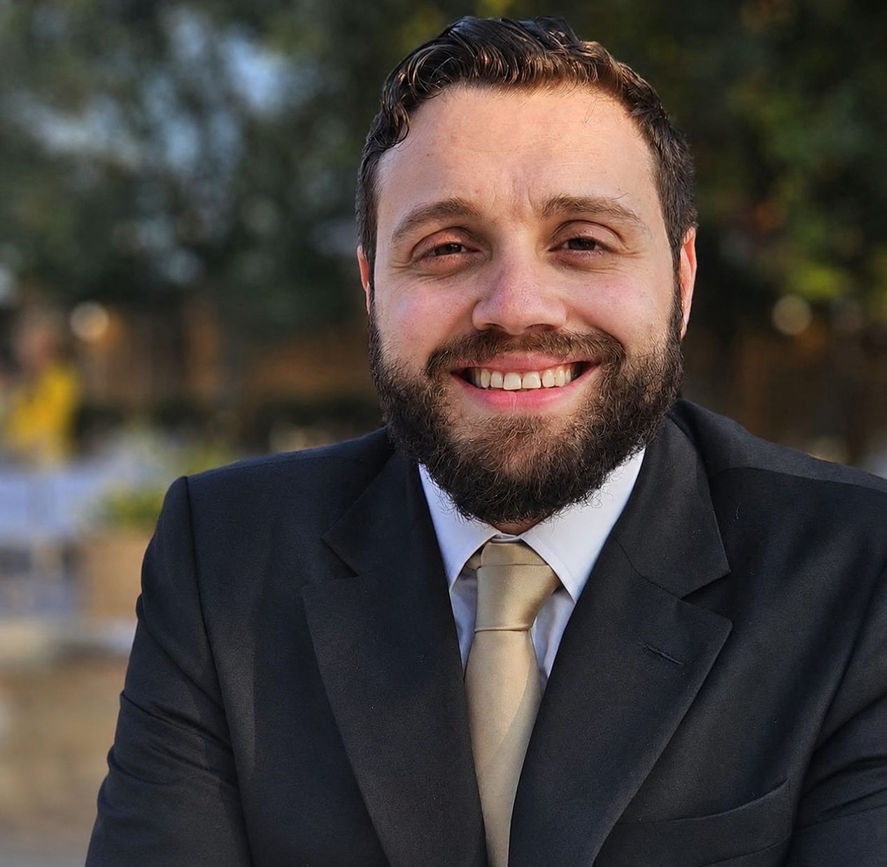 Dr Gabriel Ellul Dr Gabriel Ellul, MD, MRCPsych · Founder & CEO, Aura Neurosystems, speaker at the Trauma Through the Lifespan psychiatric conference